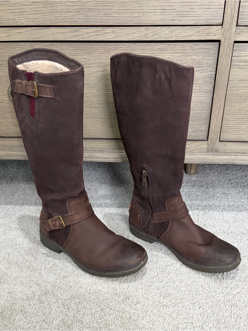 Ugg Tall Brown Leather & Suede Riding Boots, Women’s 7.5 W/Shearling Inner Shaft